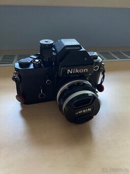Nikon F2