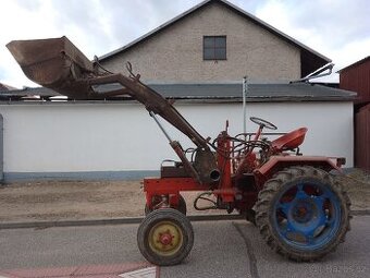 Čelní nakladač