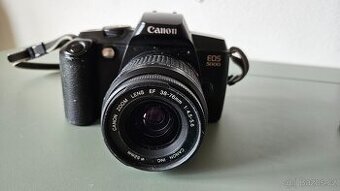 Kinofilmová zrcadlovka Canon EOS 5000