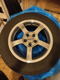 Alu kola 15” s letnimi pneu