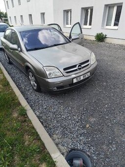 Opel vectra C 1.8 benzín