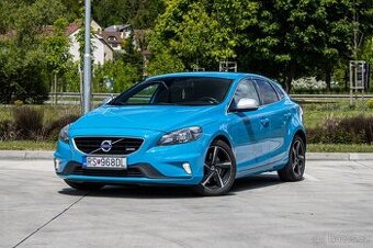 Volvo V40 D4 2.0L Drive-E Momentum