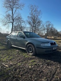 Škoda Octavia 1,6 benzín + LPG