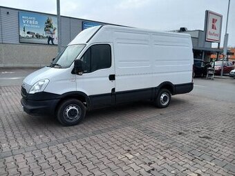 IVECO DAILY 35S13