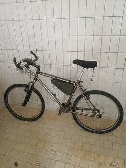 NEVYUŽITÉ KOLO VIZ FOTO POUZE 990,- Kč - 1