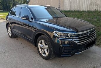 Volkswagen Touareg 3.0TDi R-line 4Motion TipTronic 2023