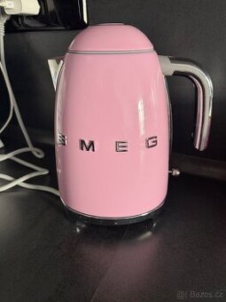 Smeg rychlovarna konvice