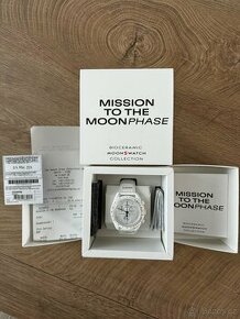 Omega x Swatch Moonswatch Mission to Moonphase SNOOPY WHITE - 1