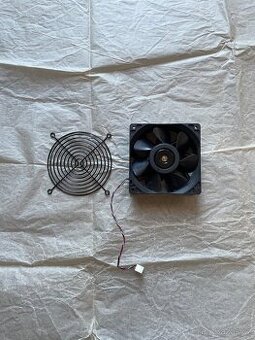 Ventilátor/větrák Delta QFR1212GHE – 120mm / 12V / 2.7A