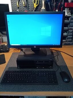 PC+monitor+myš+klávesnice+kabeláž