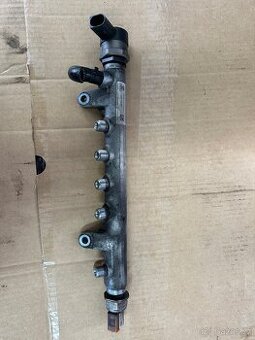 Vstřikovací lišta 03L 130 089