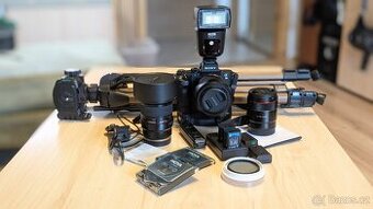 Kompletní fotovýbava: Sony a7ii + 3 objektivy + příslušenstv