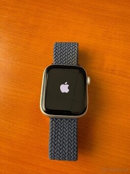 Apple Watch SE (2022) Cellular 44mm ceramic case
