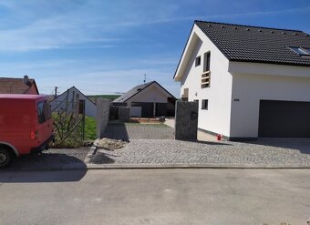 Rekonstrukce bytů a domů - 1