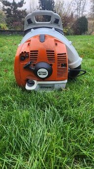 Foukač listí STIHL
