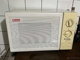 mikrovlnná trouba