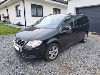 Volkswagen Touran 1.4 tsi, 103 kW, United, 06/2009