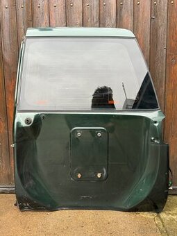 Dveře / víko kufru / kufrové dveře + okno Nissan Patrol Y61