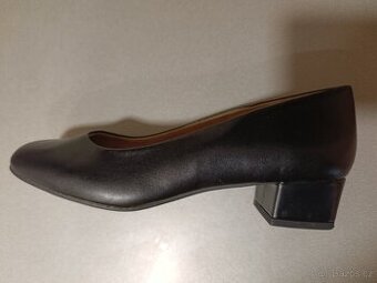 Lodičky do tanečních vel 38