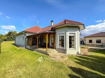 Prodej rodinného domu 4+kk, pozemek 992 m², Znojmo - Příměti - 1