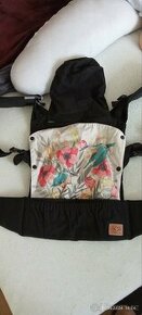 Klokanka na dítě
(Nositko s kapuci)