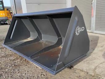 Univerzální lopata pro traktor s čelním nakladačem