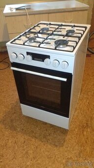 úzký sporák Mora, kombinace