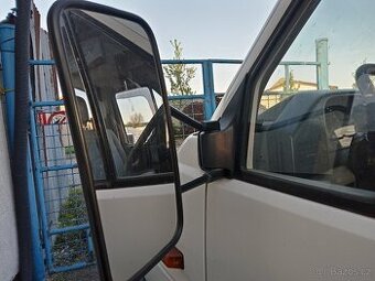 MERCEDES-BENZ SPRINTER/VOLKSWAGEN LT