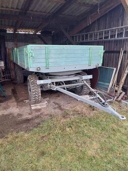 přívěs 5t sklapěcí