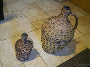 2x Starý demižon v luxusním stavu - i k používání.