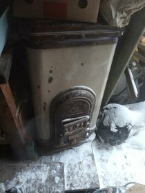 Nabízím starožitná kamna