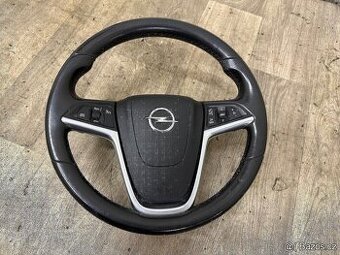 Opel Insignia A volant