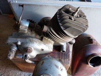 Dily ČZ Predval a Jawa Perak