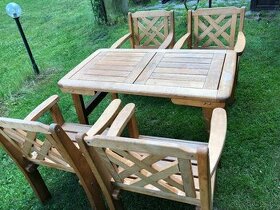 Prodám dubový stůl + 4 židle