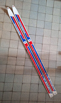 Běžky Rossignol Olympique S.K. – retro/vintage, dekorace