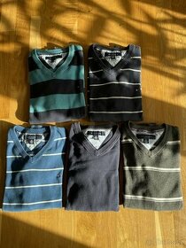 svetry (cena za ks) Tommy Hilfiger sweaters v-neck size S