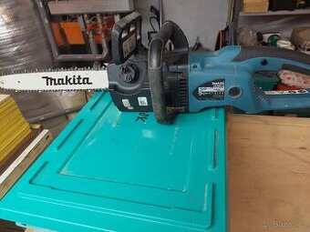 Makita elektricka pila