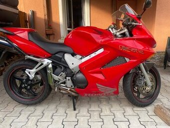Honda VFR 800