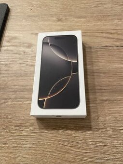 Apple IPhone 16 pro přírodní Titan Šedý