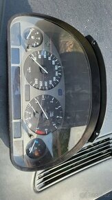 Budiky bmw e38