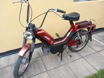Babetta 210 - prodám. Po velkém servisu