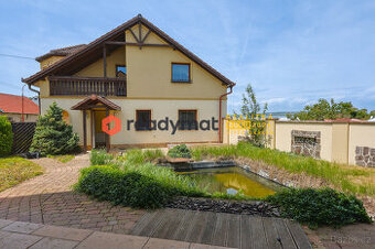 Prodej rodinného domu 236m2, Domanín