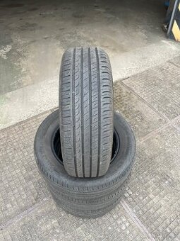 205/60 R16 BARUM letní pneu