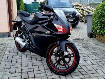 Yamaha YZF-R125