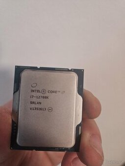Intel Core i7 - 12700k
