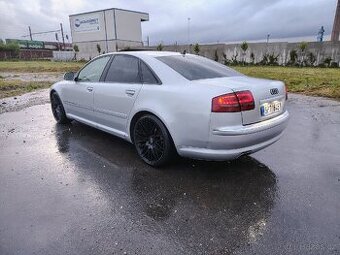 Audi A8 d3