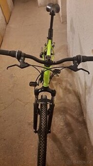 Horské kolo B-Twin Rockrider ST 100 27.5 XL