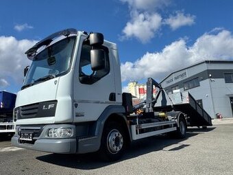 DAF LF 45.220, 11,99T, ROK 2012, NOVÝ NOSIČ CHARVÁT CTS 08