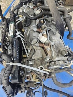 Motor Toyota Avensis T27 2.2 110 kW