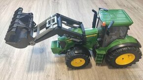 Traktor John Deere 7930 - Bruder 3050